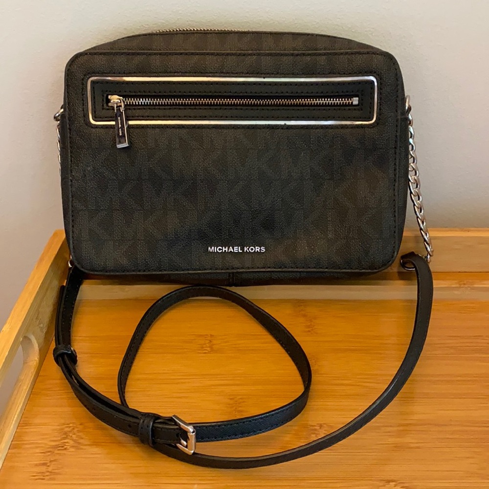 Black Michael Kors crossbody bag